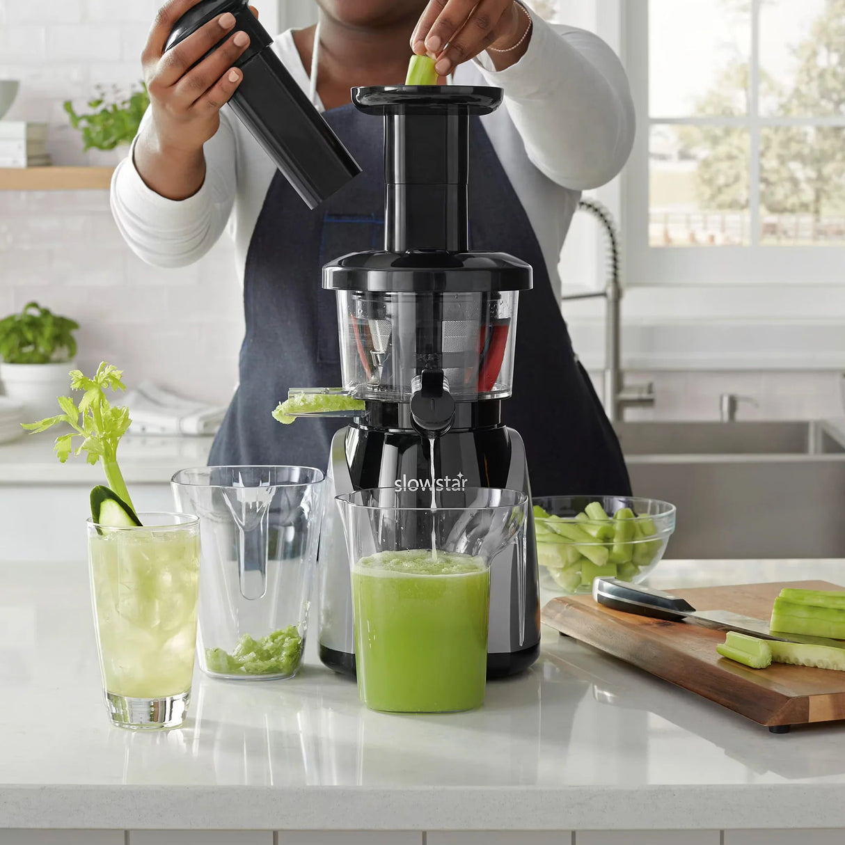 Slowstar® Vertical Slow Juicer & Mincer - Juicerville